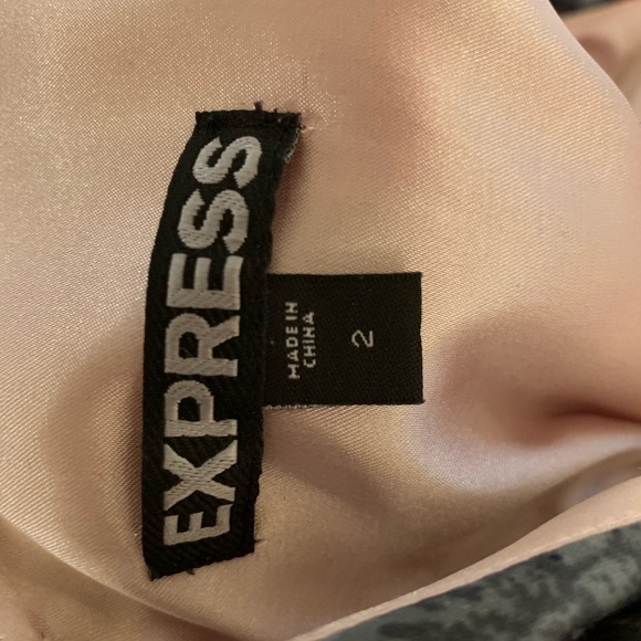 Floral multi color dress size 2 - Picture 4 of 4